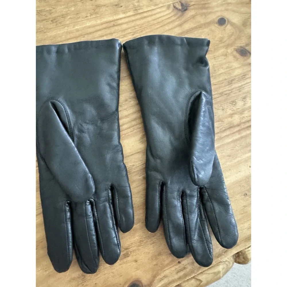 Women's Black Genuine Sheep Leather Gloves Red Lined Chevron Stitch Winter